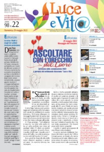 Madri e mogli dei soldati invocano protezione – Luce e Madri e mogli dei soldati invocano protezione – Luce e vita