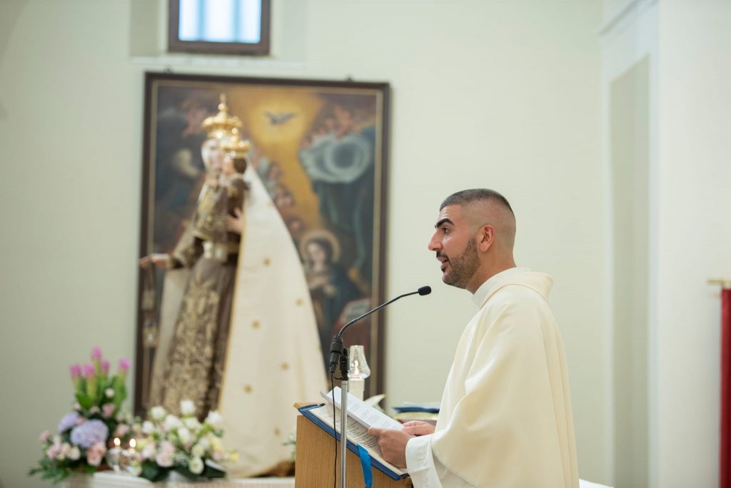 In serata al SS. Rosario di Pompei l'immissione canonica di In serata al SS. Rosario di Pompei l'immissione canonica di don Fabrizio Caponio