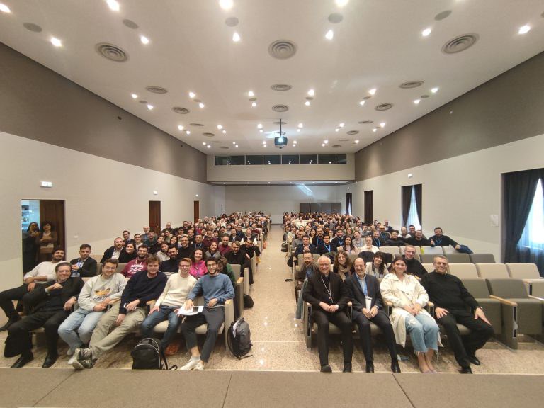 (Foto: Ufficio nazionale per l’educazione, la scuola e l’università della Cei) 1678656892326-768x576.jpg