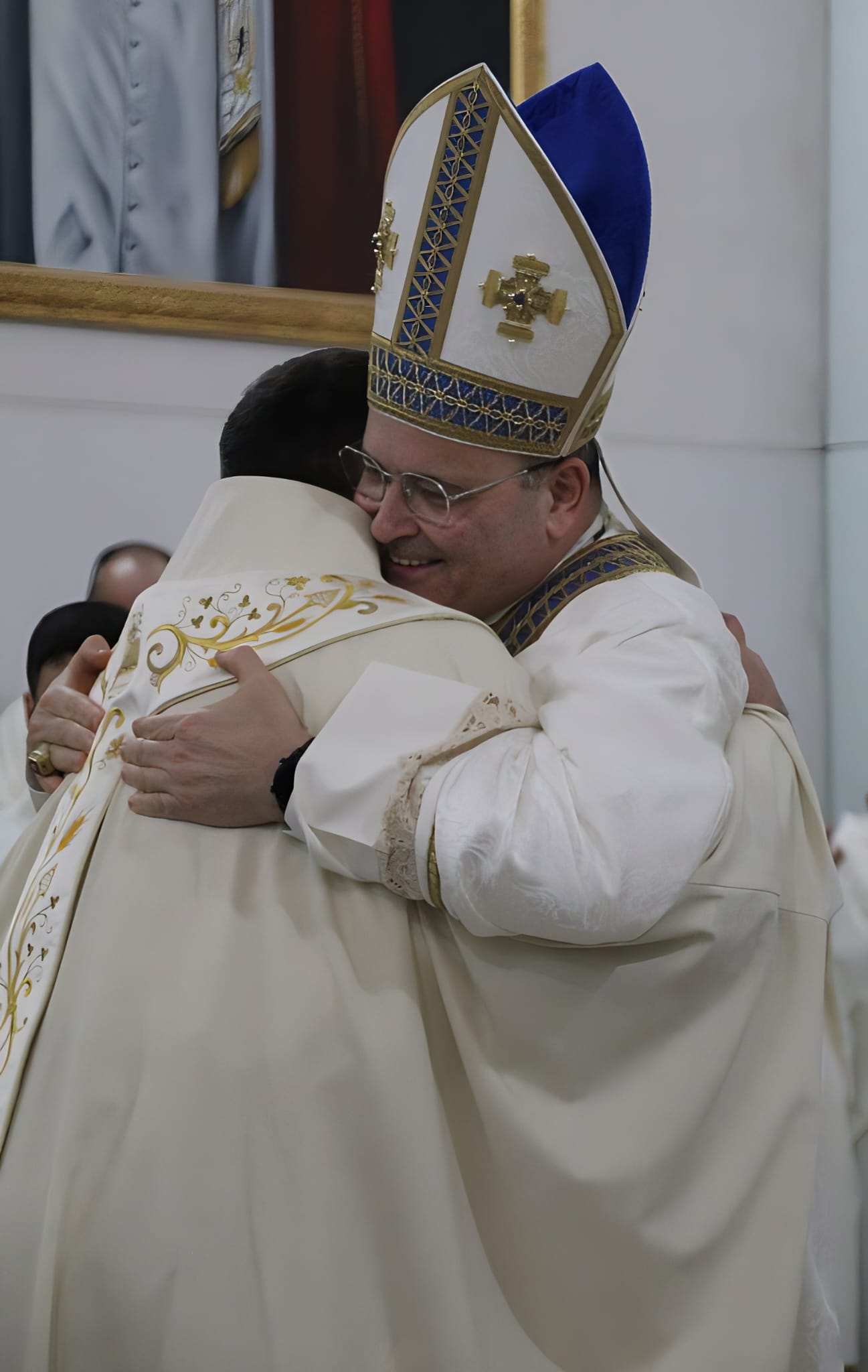 Omelia di Mons. Sabino Iannuzzi per l’Ordinazione Presbiterale di don Omelia di Mons. Sabino Iannuzzi per l’Ordinazione Presbiterale di don Francesco Dall’Arche – Diocesi di Castellaneta