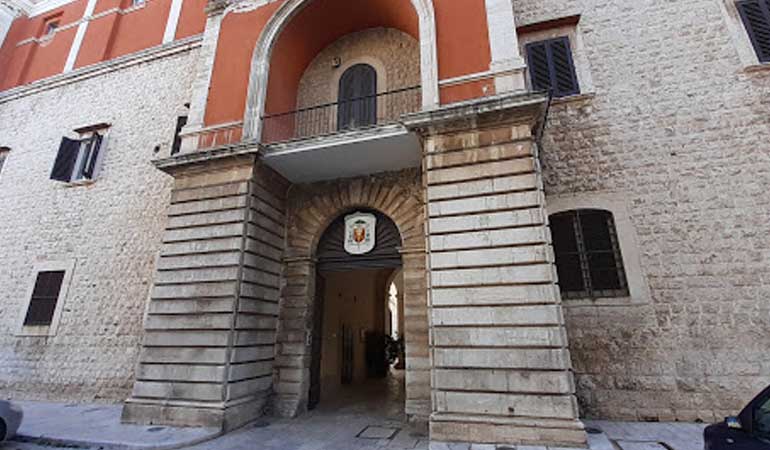 Chiusura degli uffici di curia nel periodo natalizio – Diocesi Chiusura degli uffici di curia nel periodo natalizio – Diocesi di Molfetta-Ruvo-Giovinazzo-Terlizzi