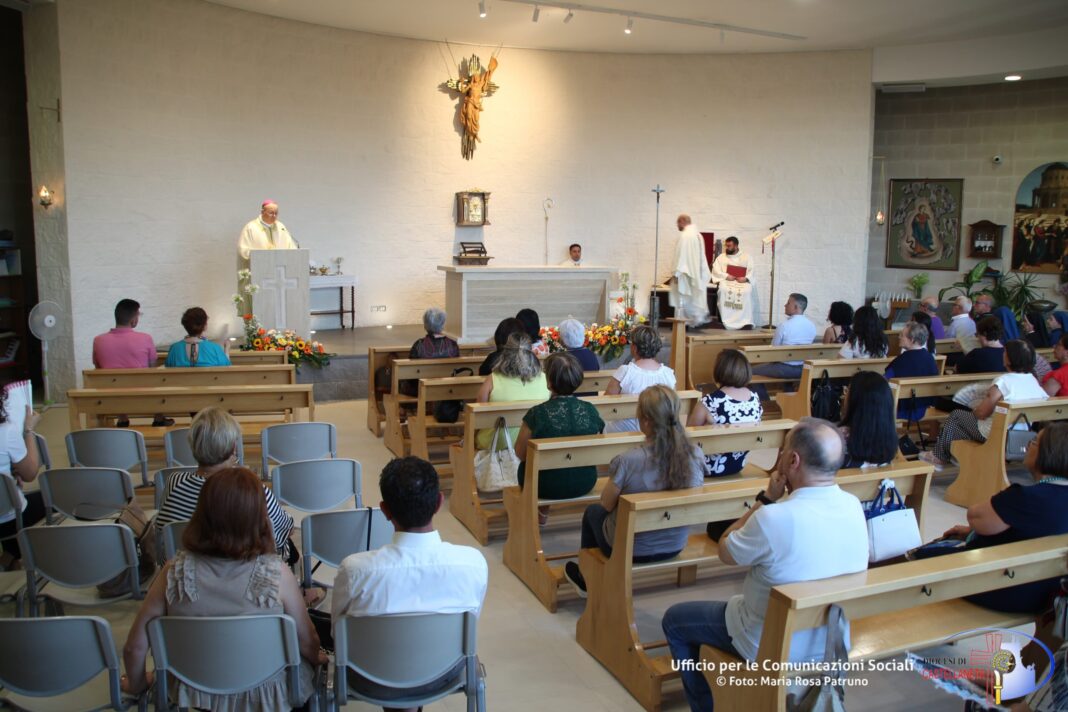 Omelia di Mons. Sabino Iannuzzi durante la Santa Messa con il rito di benedizione del nuovo ambone e del nuovo altare – Diocesi di Castellaneta