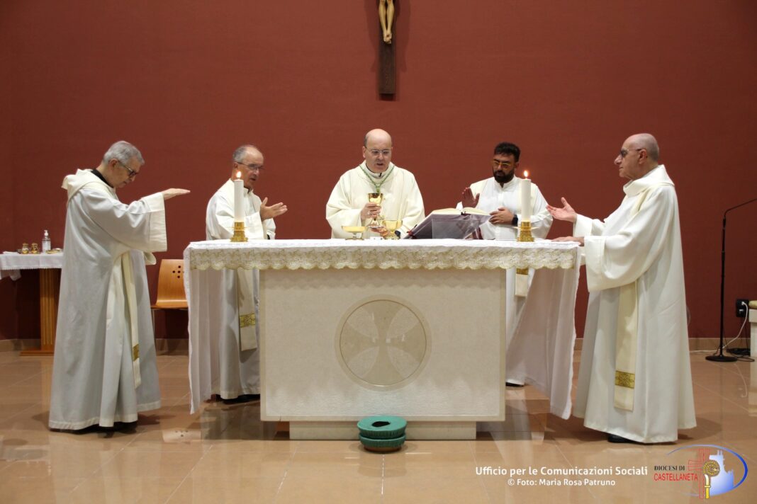 Santa Messa nella Solennità di Santa Chiara – Diocesi di Castellaneta
