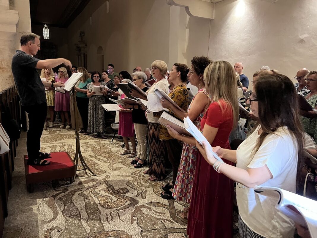 IL CORO DIOCESANO CERCA NUOVE LEVE IL CORO DIOCESANO CERCA NUOVE LEVE