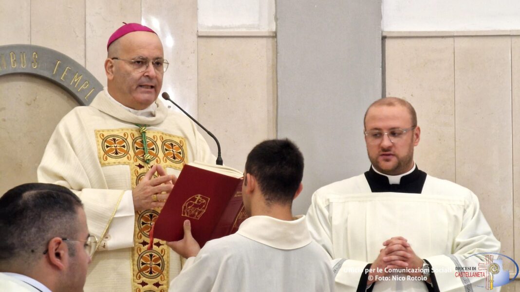Omelia di Mons. Sabino Iannuzzi durante la Santa Messa per la Festa Patronale della B.V. Maria SS. del Rosario – Diocesi di Castellaneta