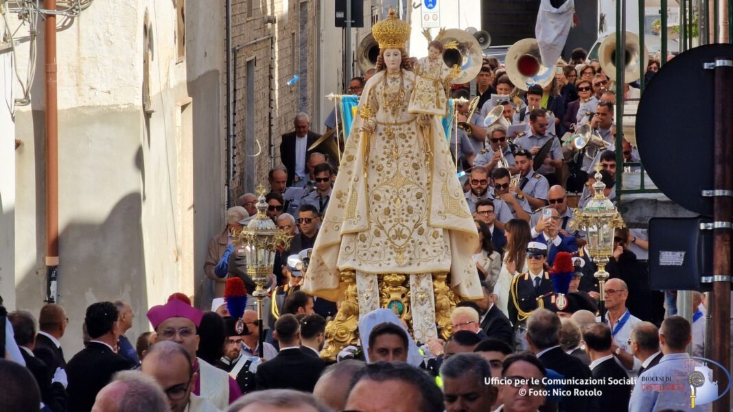 Festa Patronale della B.V. Maria SS. del Rosario 2024: le Festa Patronale della B.V. Maria SS. del Rosario 2024: le immagini