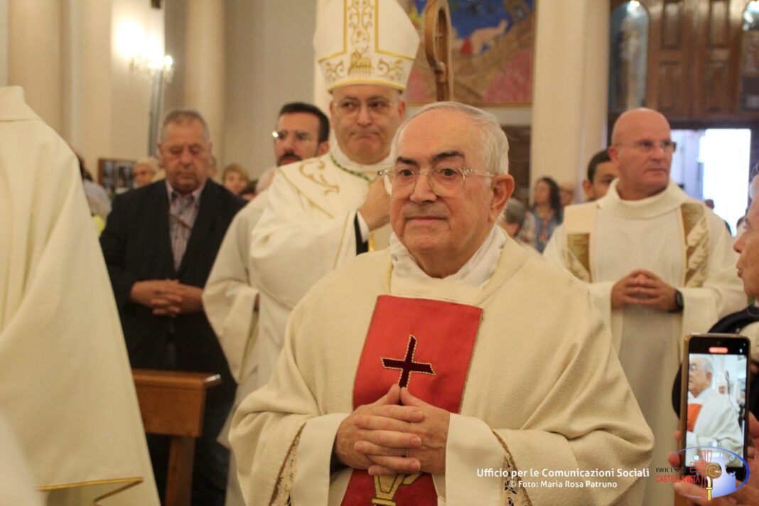 Santa Messa per il 50° anniversario dell’ordinazione presbiterale di Don Fernando Balestra – Diocesi di Castellaneta