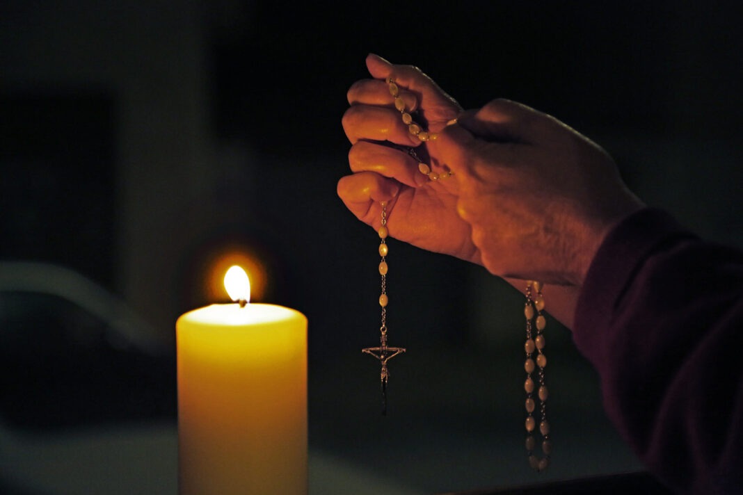 L'APPELLO DEL PAPA PER IL 6 E 7 OTTOBRE L'APPELLO DEL PAPA PER IL 6 E 7 OTTOBRE