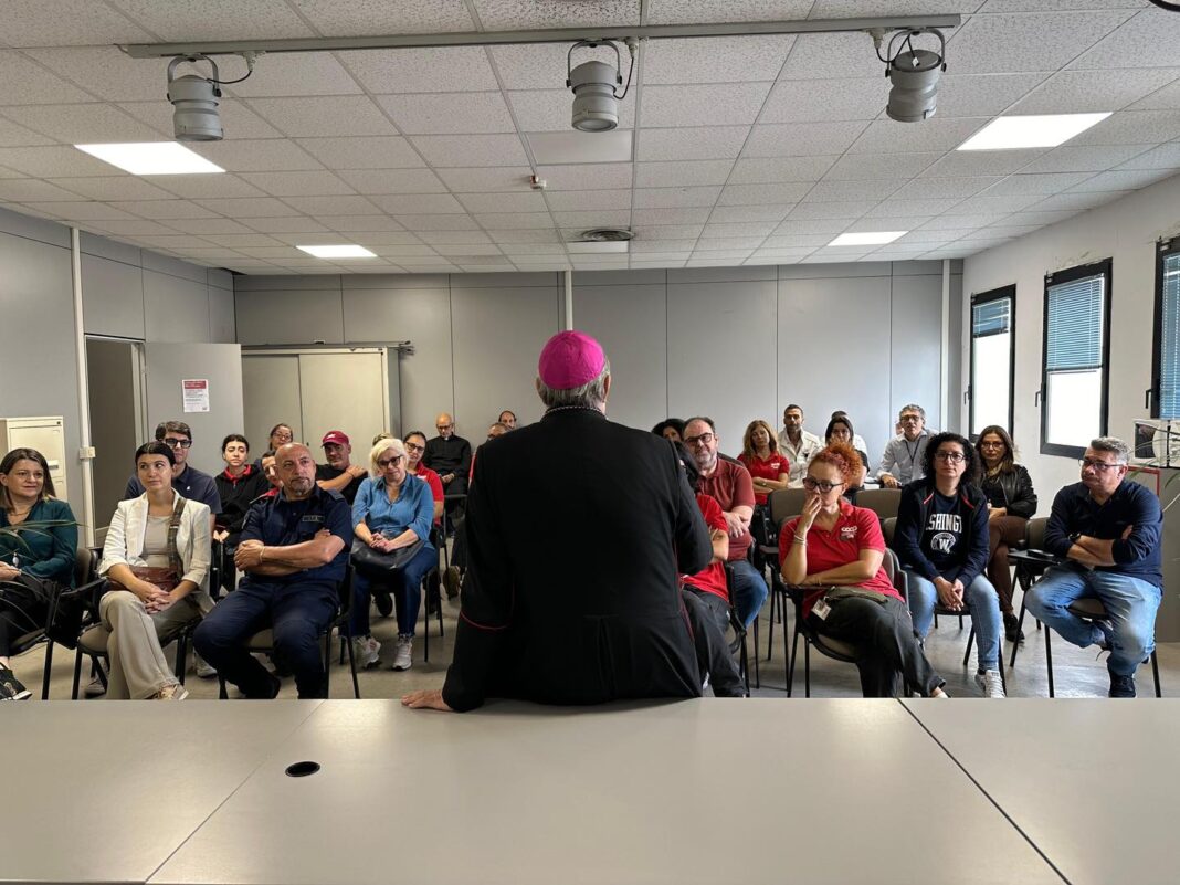 Prosegue la visita di S. E. Mons. Seccia che da ieri è nella comunità di Giorgilorio #surbo #visitapastorale #visitapas