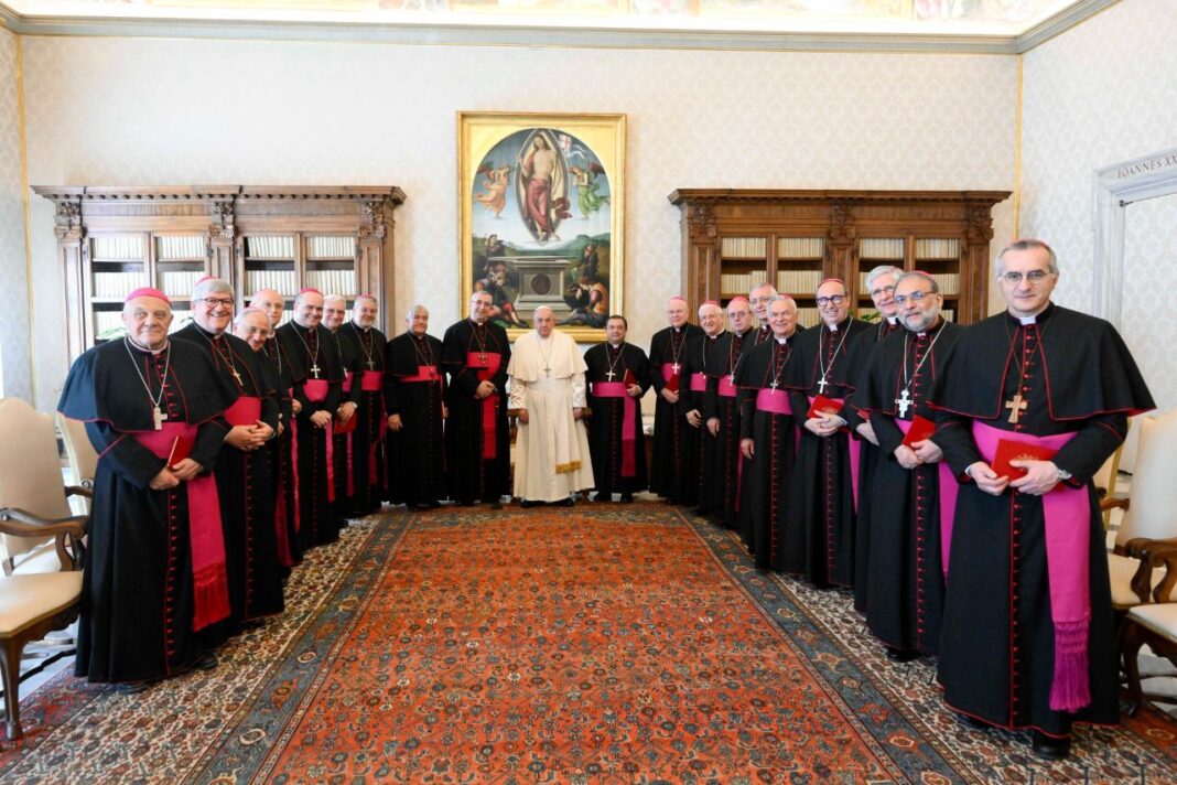 il cordoglio dei Vescovi di Puglia per la morte di il cordoglio dei Vescovi di Puglia per la morte di Papa Francesco – Diocesi di Castellaneta
