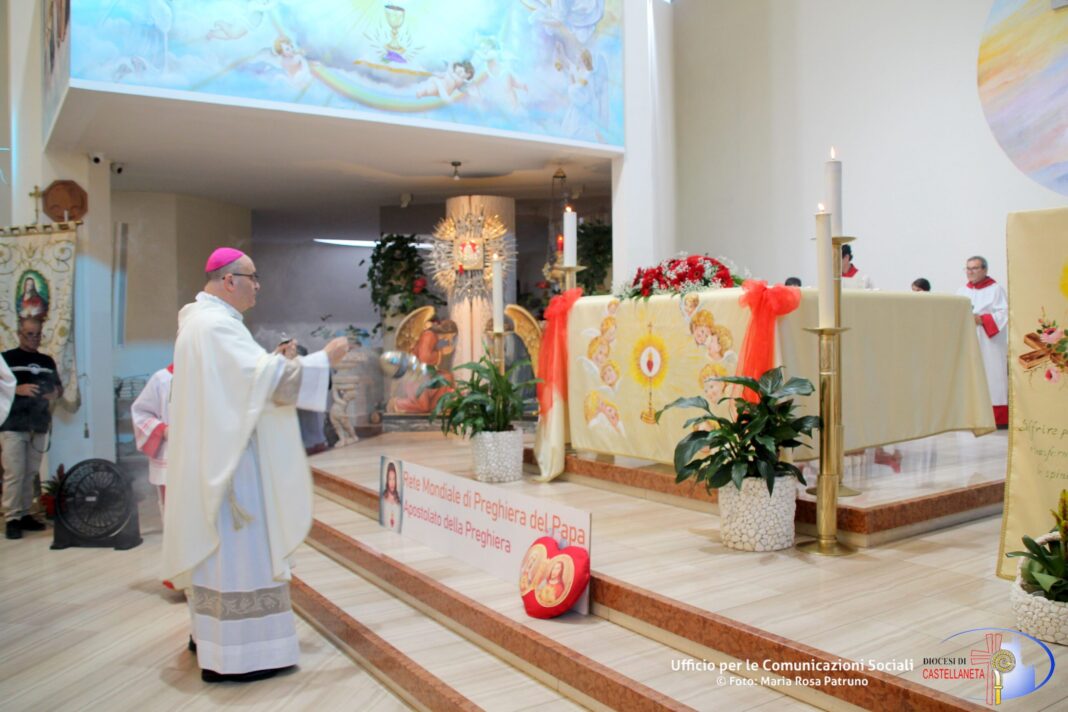 Santa Messa nella Solennità del Sacro Cuore: le immagini