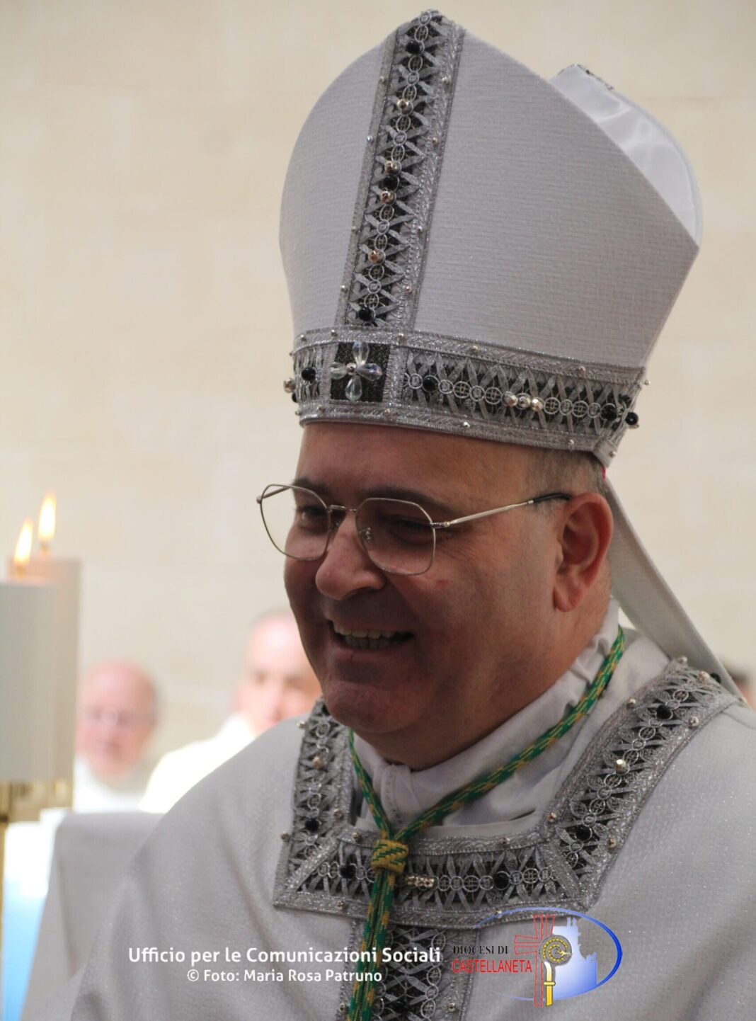 Buon compleanno al nostro Vescovo Sabino! – Diocesi di Castellaneta