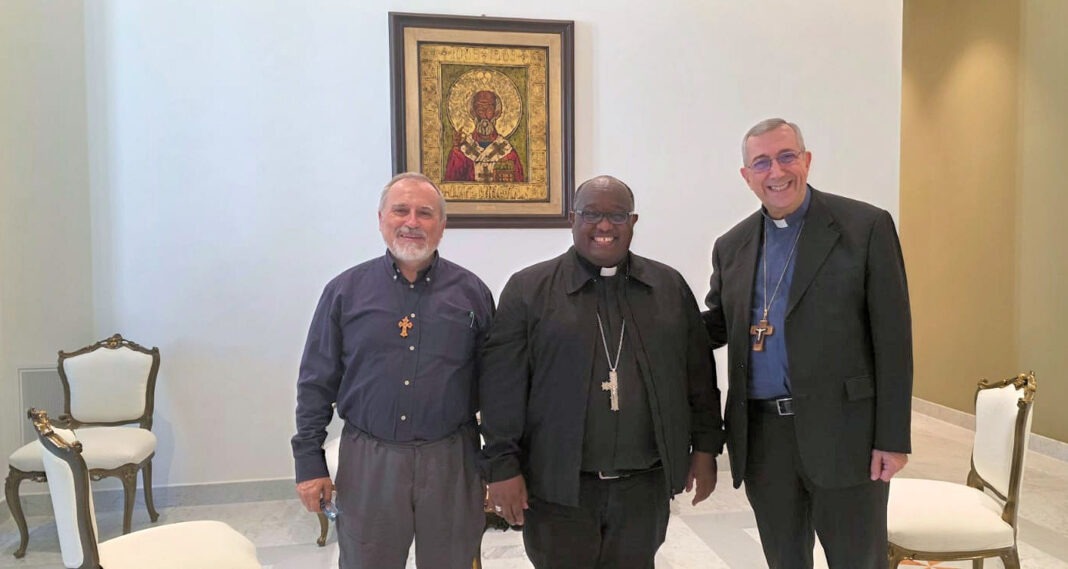 Visita in episcopio del vescovo di Awasa — Arcidiocesi Bari-Bitonto Visita in episcopio del vescovo di Awasa — Arcidiocesi Bari-Bitonto