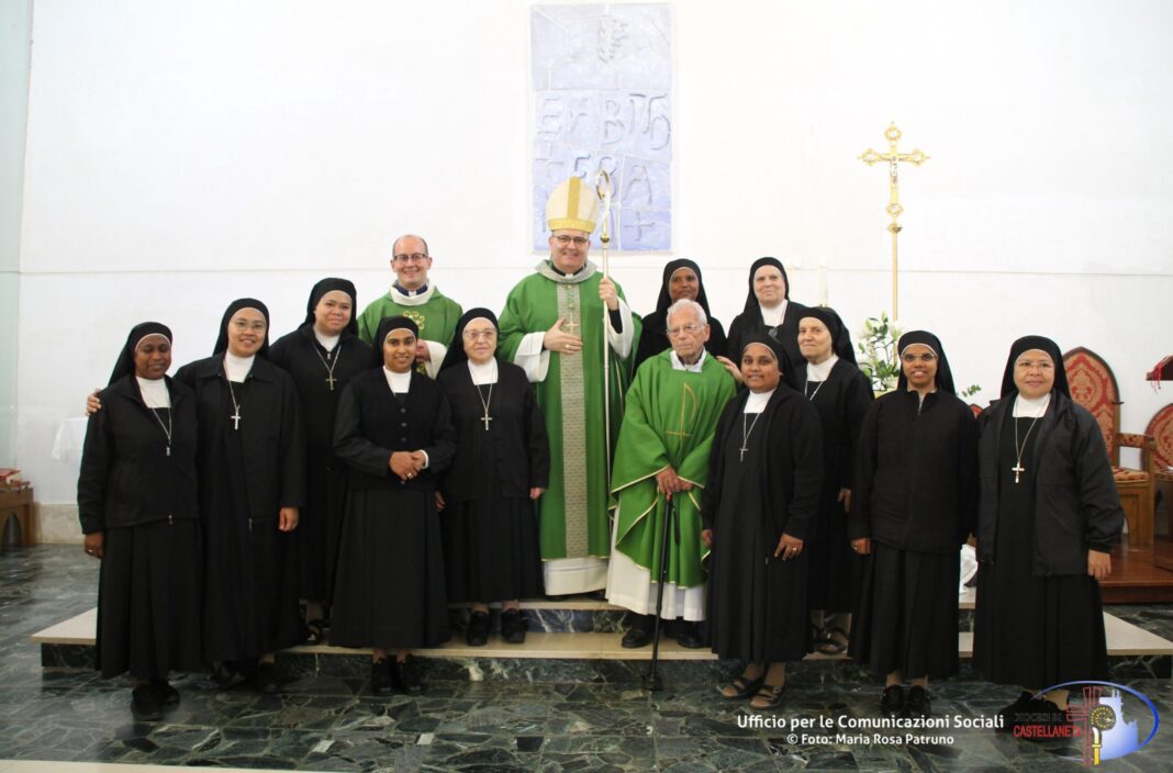 Santa Messa per il 150° anniversario della fondazione dell’Istituto delle Santa Messa per il 150° anniversario della fondazione dell’Istituto delle Suore Riparatrici del Sacro Cuore – Diocesi di Castellaneta