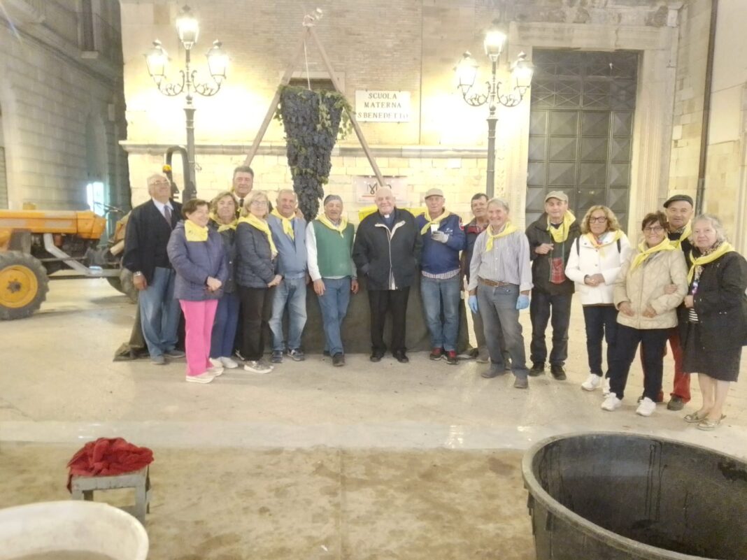 Mons. Vescovo a Troia - Diocesi di Lucera-Troia Mons. Vescovo a Troia - Diocesi di Lucera-Troia