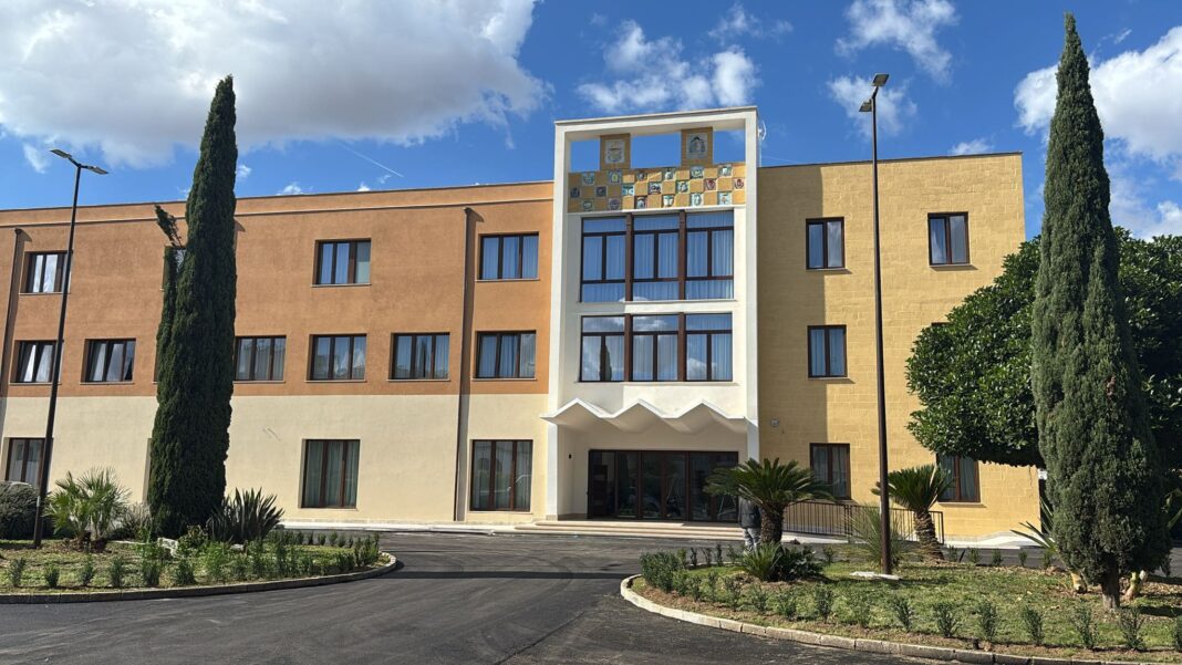 Riapre, dopo i lavori, il Seminario diocesano "San Filippo Neri"