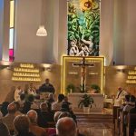 La preghiera dei giovani neocatecumenali nei cimiteri di Lecce, Brindisi e Ostuni – Arcidiocesi di Brindisi – Ostuni La preghiera dei giovani neocatecumenali nei cimiteri di Lecce, Brindisi e Ostuni – Arcidiocesi di Brindisi – Ostuni