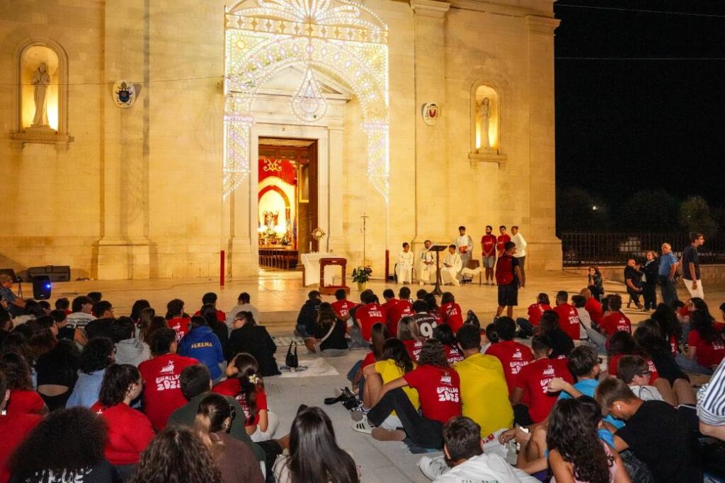 “Cerca(r)ti”. Scuola di Preghiera per giovani in ricerca – Diocesi “Cerca(r)ti”. Scuola di Preghiera per giovani in ricerca – Diocesi di Molfetta-Ruvo-Giovinazzo-Terlizzi