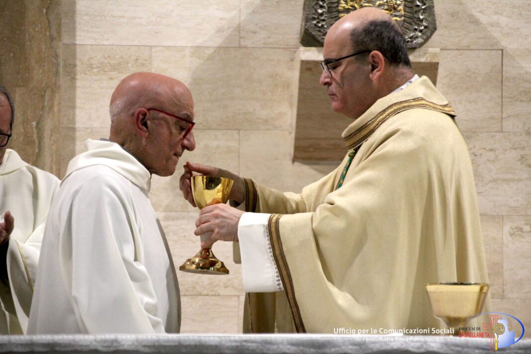 Omelia di Mons. Sabino Iannuzzi durante la Santa Messa con il conferimento del ministero del Lettorato al Sig. Rosario Gravina – Diocesi di Castellaneta