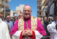 Quarto anniversario dell’Ordinazione Episcopale di S.E.R. Mons. Sabino Iannuzzi – Diocesi di Castellaneta Quarto anniversario dell’Ordinazione Episcopale di S.E.R. Mons. Sabino Iannuzzi – Diocesi di Castellaneta