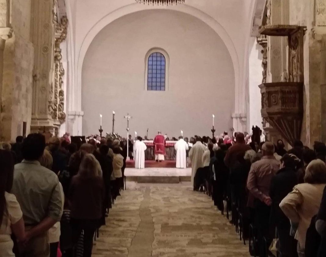 La Veglia di Pentecoste - Arcidiocesi di Otranto La Veglia di Pentecoste - Arcidiocesi di Otranto