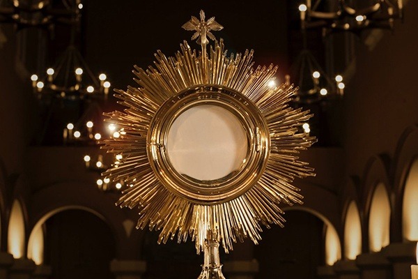 Corpus Domini - Arcidiocesi di Otranto Corpus Domini - Arcidiocesi di Otranto