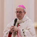 “Nessun rogo di libri, ma un richiamo alla coerenza” – Arcidiocesi di Manfredonia – Vieste – San Giovanni Rotondo “Nessun rogo di libri, ma un richiamo alla coerenza” – Arcidiocesi di Manfredonia – Vieste – San Giovanni Rotondo